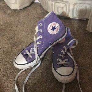 COPY - Purple Converse Women’s size 7 men’s sz 5